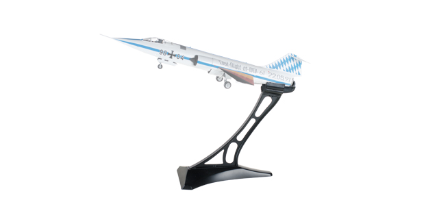  F-104 display stand (Herpa Wings 1:72)