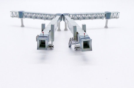  Air Passenger Bridge B737 (Transparent) (JC Wings 1:400)