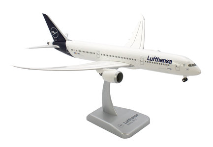 Lufthansa Boeing 787-9 (Hogan 1:200)