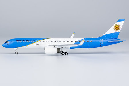 Argentina Air Force Boeing 757-200 (NG Models 1:400)