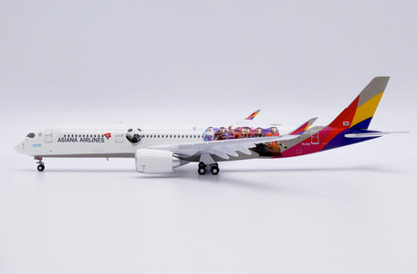 Asiana Airlines Airbus A350-900 (JC Wings 1:400)
