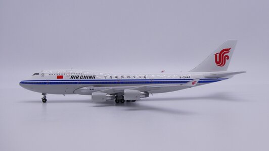 Air China Boeing 747-400 (Apollo 1:400)