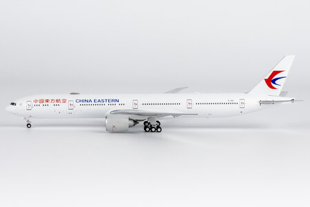 China Eastern Airlines Boeing 777-300ER (NG Models 1:400)