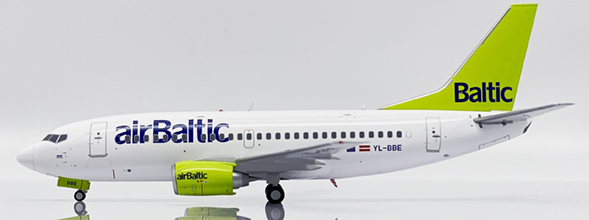 Air Baltic Boeing 737-500 (JC Wings 1:200)