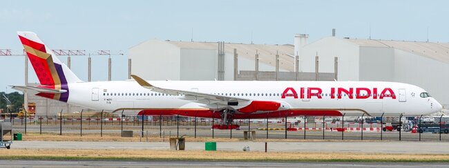 Air India Airbus A350-1000 (JC Wings 1:200)