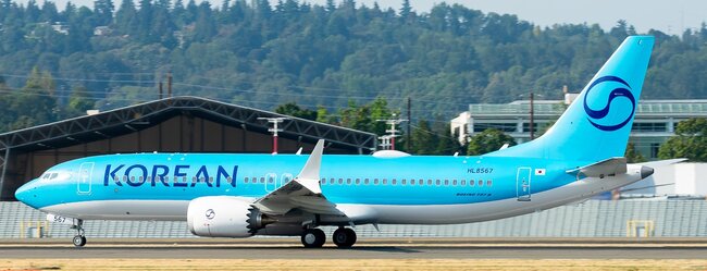Korean Air Boeing 737 MAX 8 (JC Wings 1:400)