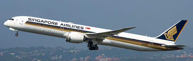Singapore Airlines Boeing 787-10 (Aviation400 1:400)
