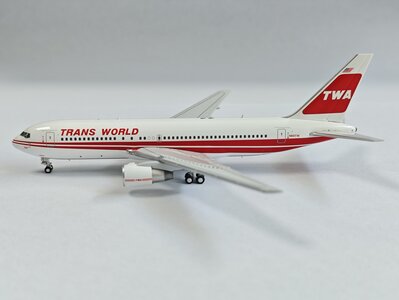 TWA Trans World Airlines Boeing 767-200ER (V1:400 1:400)