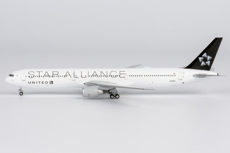 United Airlines Boeing 767-400ER (NG Models 1:400)