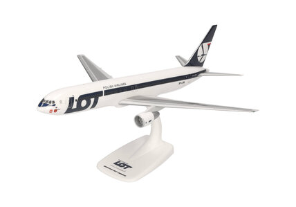 LOT Polish Airlines Boeing 767-300 (Herpa Snap-Fit 1:200)