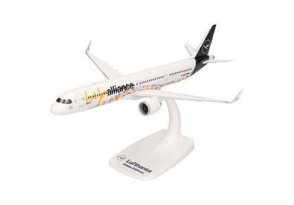 Lufthansa Airbus A321neo (Herpa Snap-Fit 1:200)