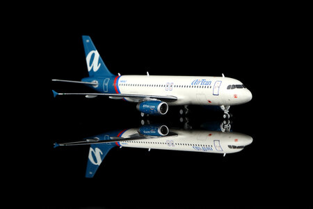 AirTran Airbus A320-233 (Legacy Jets 1:400)