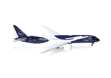 Lufthansa Boeing 787-9 (Herpa Wings 1:500)