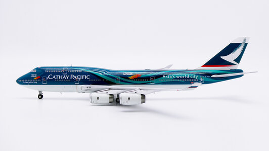 Cathay Pacific Boeing 747-400 (JC Wings 1:400)