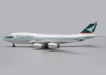 Cathay Pacific Boeing 747-400 (Apollo 1:400)