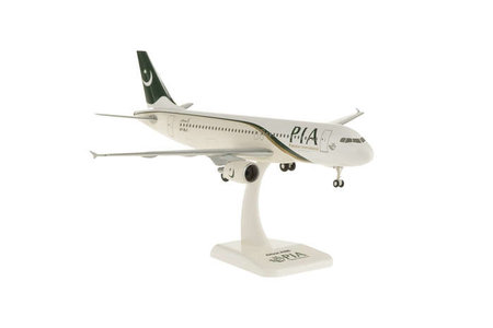 PIA Airbus A320 (Hogan 1:200)