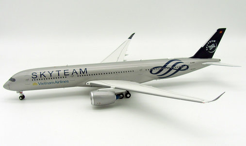 AVIATION 400 AV4033-1/400 Hainan Airlines Airbus A350-900 mit Ständer 