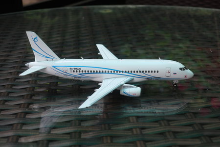 Gazpromavia Sukhoi Superjet SSJ-100 (AviaBoss 1:200)