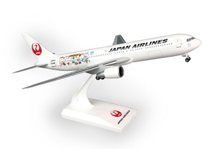 Japan Airlines Boeing 767-300 (Skymarks 1:200)