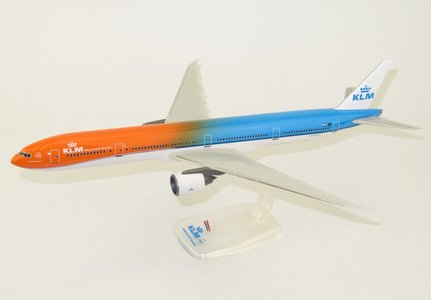 KLM Boeing 777-300ER (PPC 1:200)