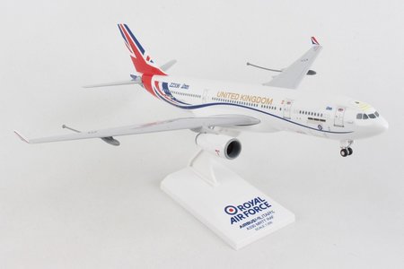 Royal Air Force Airbus A330 Voyager KC2 (A330-243MRTT) (Skymarks 1:200)