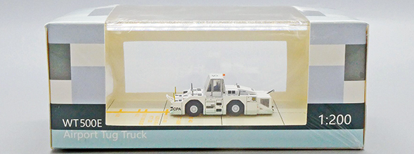 Airport Accessories - CPA Komatsu WT500E Towing Tractor  (JC Wings 1:200)