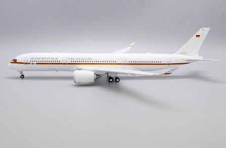 Luftwaffe - German Air Force Airbus A350-900ACJ (JC Wings 1:200)