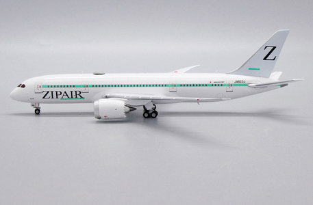 Zip Air Boeing 787-8 (JC Wings 1:400)