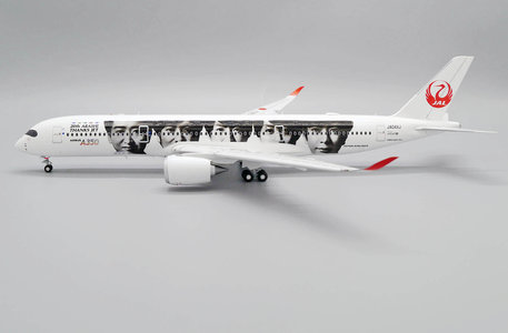 Japan Airlines Airbus A350-900 (JC Wings 1:200)