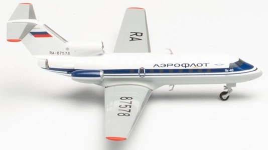 Aeroflot Yakovlev Yak-40 (Herpa Wings 1:200)