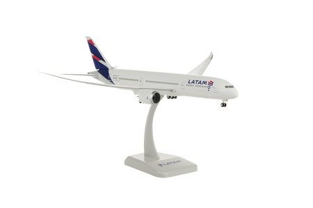 LATAM Boeing 787-9 (Hogan 1:200)