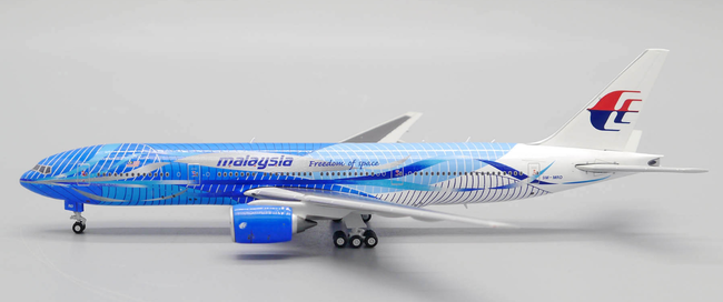 Malaysia Airlines - Boeing 777-200(ER)Boeing 777-200(ER) (JC Wings 1:400)
