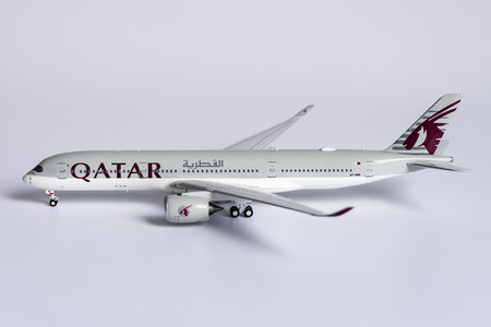 Qatar Airways - Airbus A350-900 (NG Models 1:400)