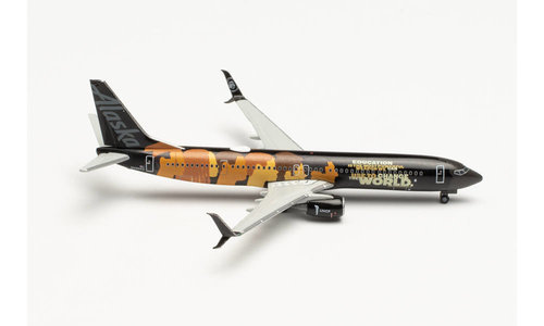 Alaska Airlines Boeing 737-900 (Herpa Wings 1:500)