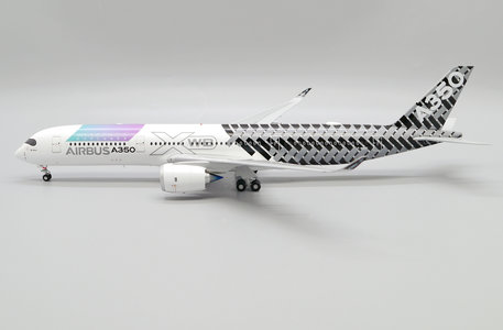 Airbus Industrie Airbus A350-900 (JC Wings 1:200)