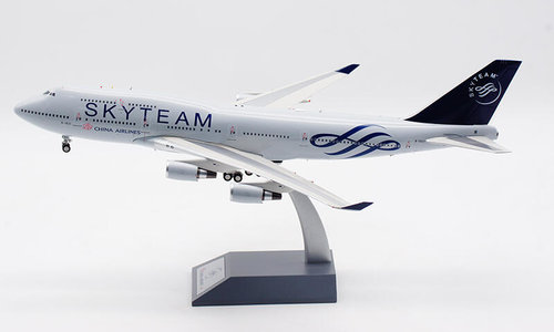 China Airlines (SkyTeam) Boeing 747-400 (Albatros 1:200)