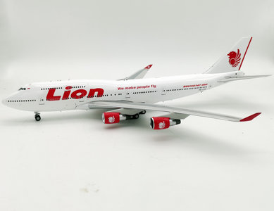 Lion Airlines - Boeing 747-412 (Inflight200 1:200)