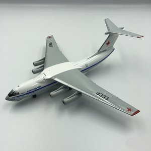 Aeroflot (Red Cross) - Ilyushin IL-76 (KUM Models 1:200)