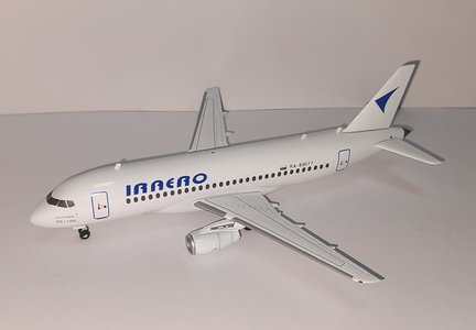 IrAero Sukhoi Superjet SSJ-100 (KUM Models 1:200)