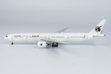 Qatar Airways Boeing 777-300ER (NG Models 1:400)