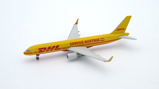 DHL Air Austria Boeing 757-200 (Herpa Wings 1:500)