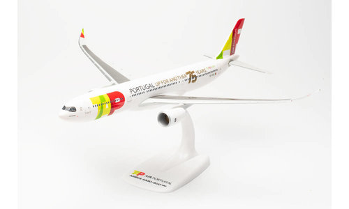 TAP Air Portugal Airbus A330-900neo (Herpa Snap-Fit 1:200)
