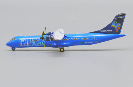 Azul ATR-72-500 (JC Wings 1:400)