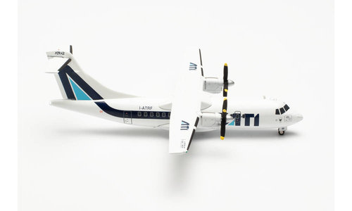 ATI Aero Trasporti Italiani ATR-42-300 (Herpa Wings 1:200)