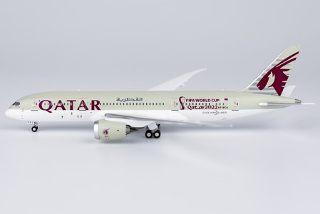 Qatar Airways Boeing 787-8 (NG Models 1:400)