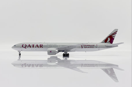 Qatar Airways Boeing 777-300(ER) (JC Wings 1:400)