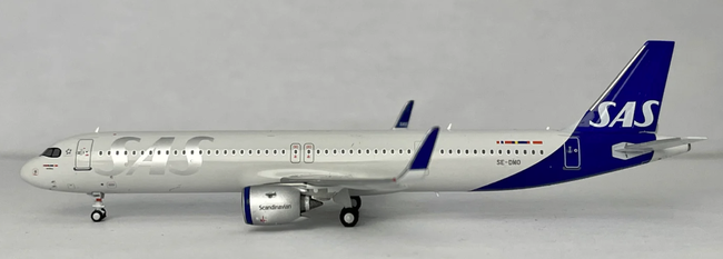 SAS Scandinavian Airline System Airbus A321neo (Panda Models 1:400)
