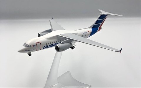 Cubana Antonov An-158 (KUM Models 1:200)