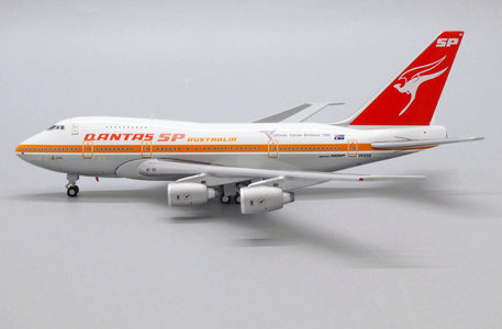 Qantas Boeing 747SP (JC Wings 1:400)