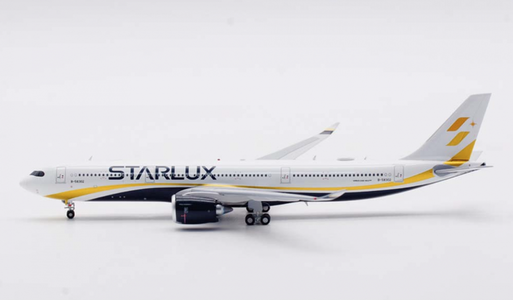Starlux Airlines Airbus A330-941 (Aviation400 1:400)